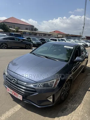 Hyundai Elantra SE 2020 Gray