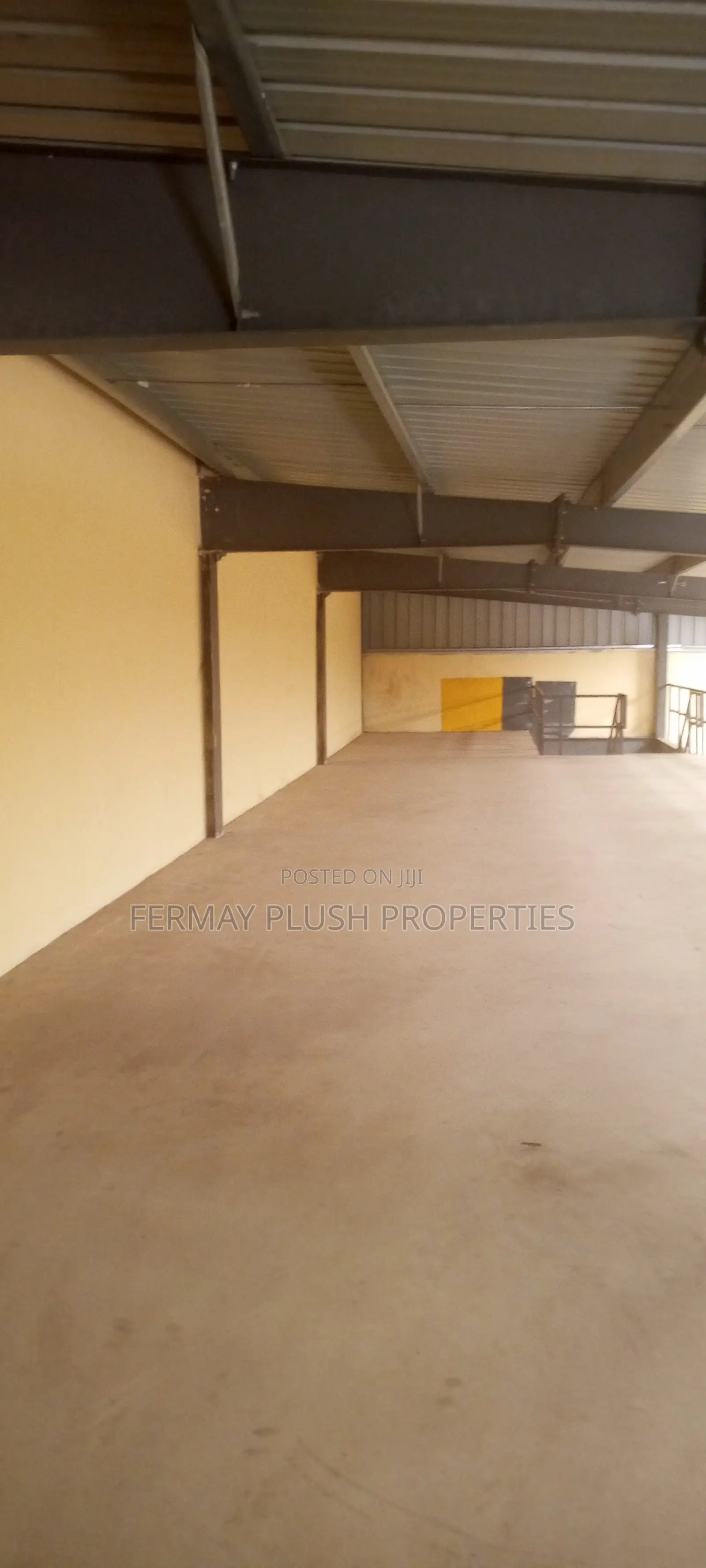 2000 Square Meters Warehouse for Rent in Spintex