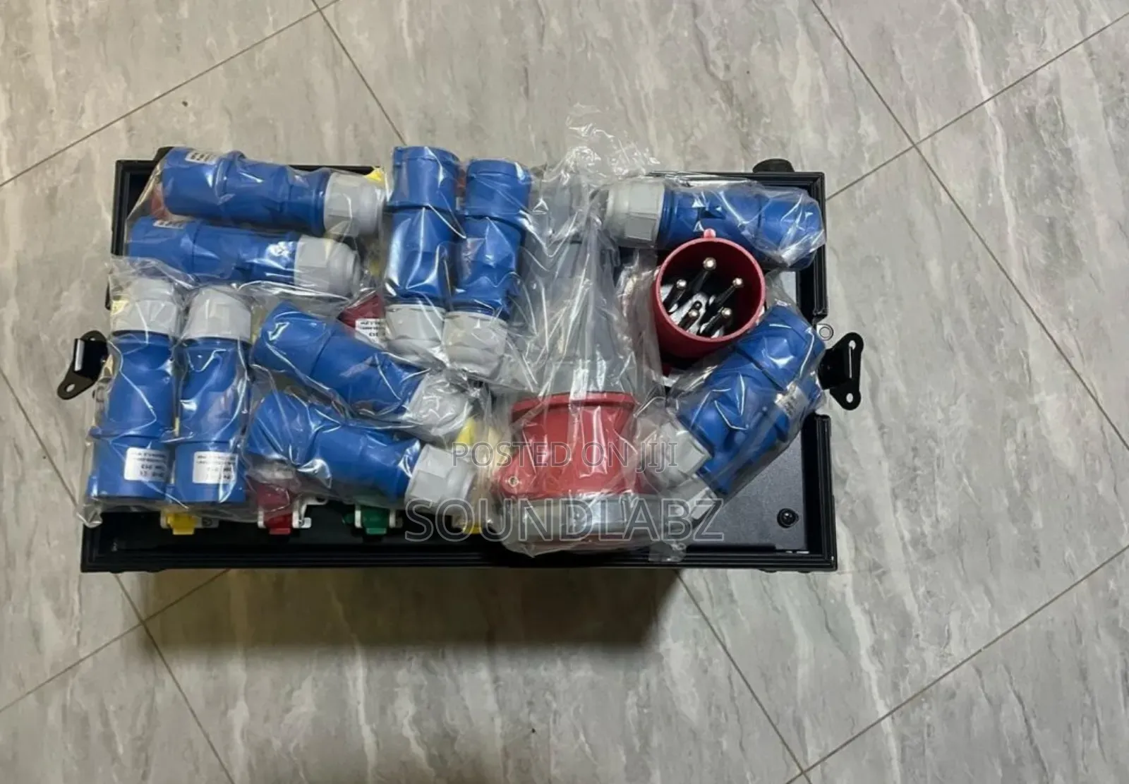 Power Rack Distributor/ Distribution Box