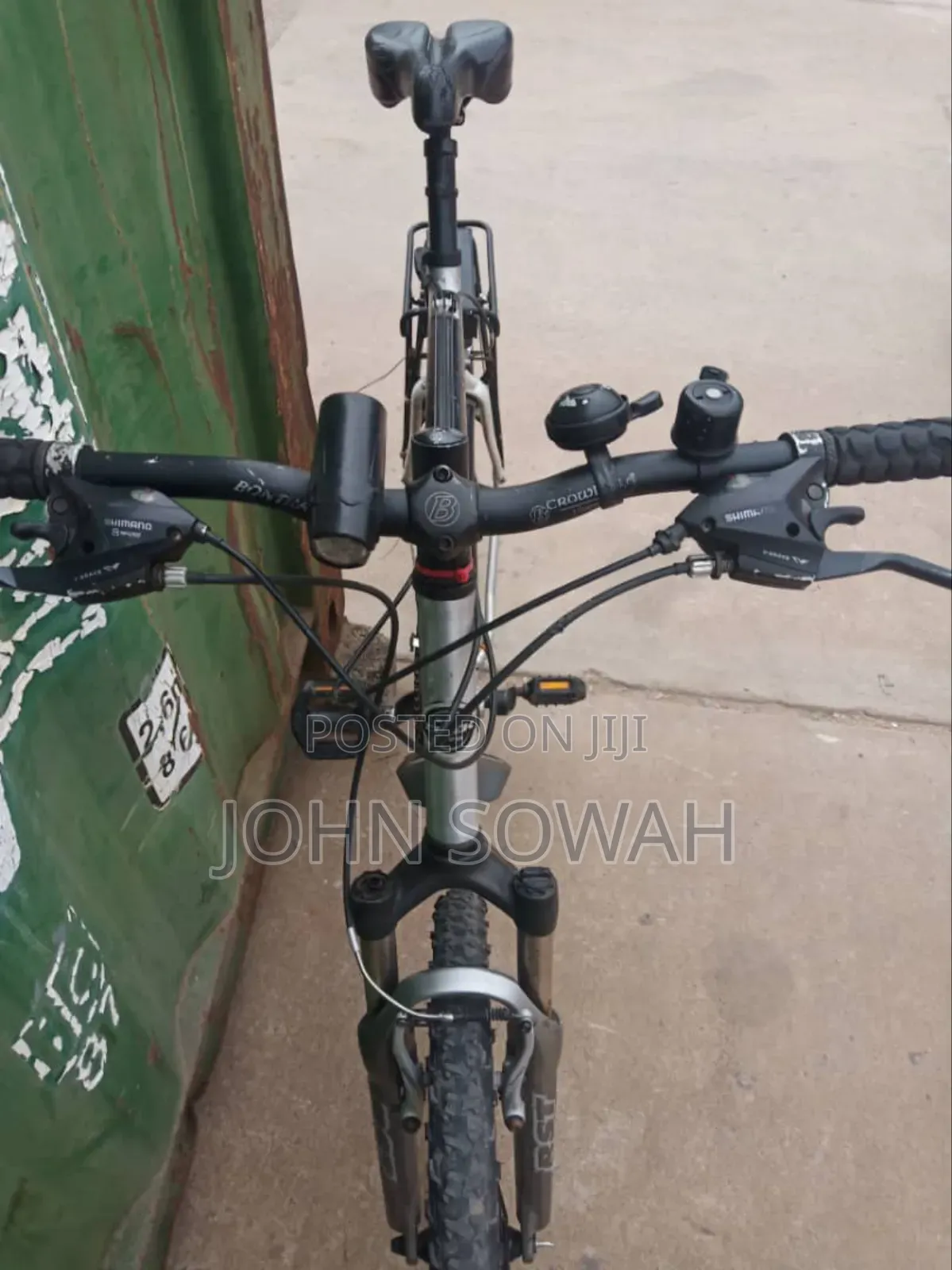 Giant Mountain Bycicle