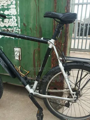 Giant Mountain Bycicle