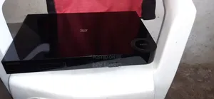 Samsung 3d DVD With 500gig Hd,Satelite Stations and Recorder and Usb