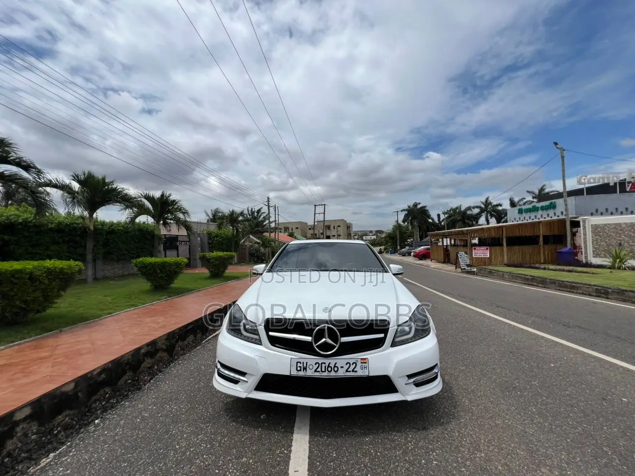 Mercedes-Benz C250 2013 Blue
