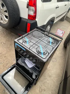 Versatile 3 Gas + 1 Electric Cooker With Large Oven