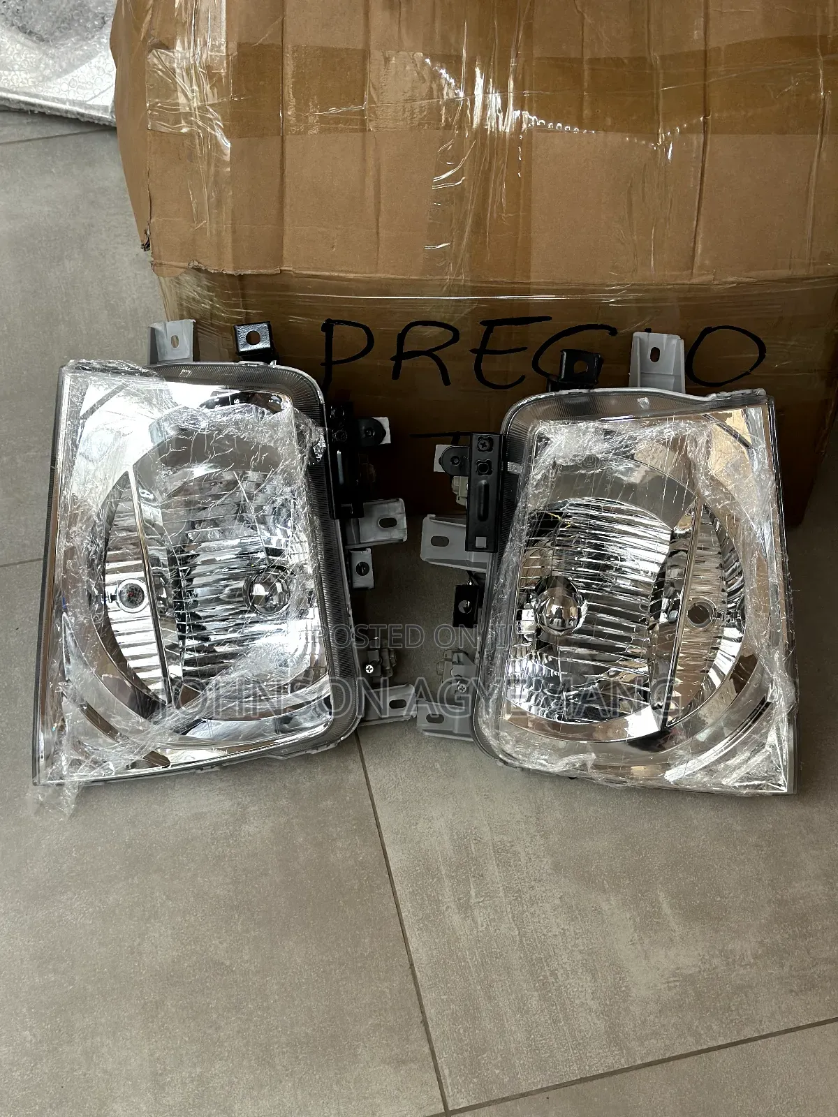 Hyundai Palmas Headlight or Mighty 3
