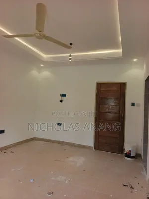1bdrm Apartment in Dorns Properties, New Town for rent