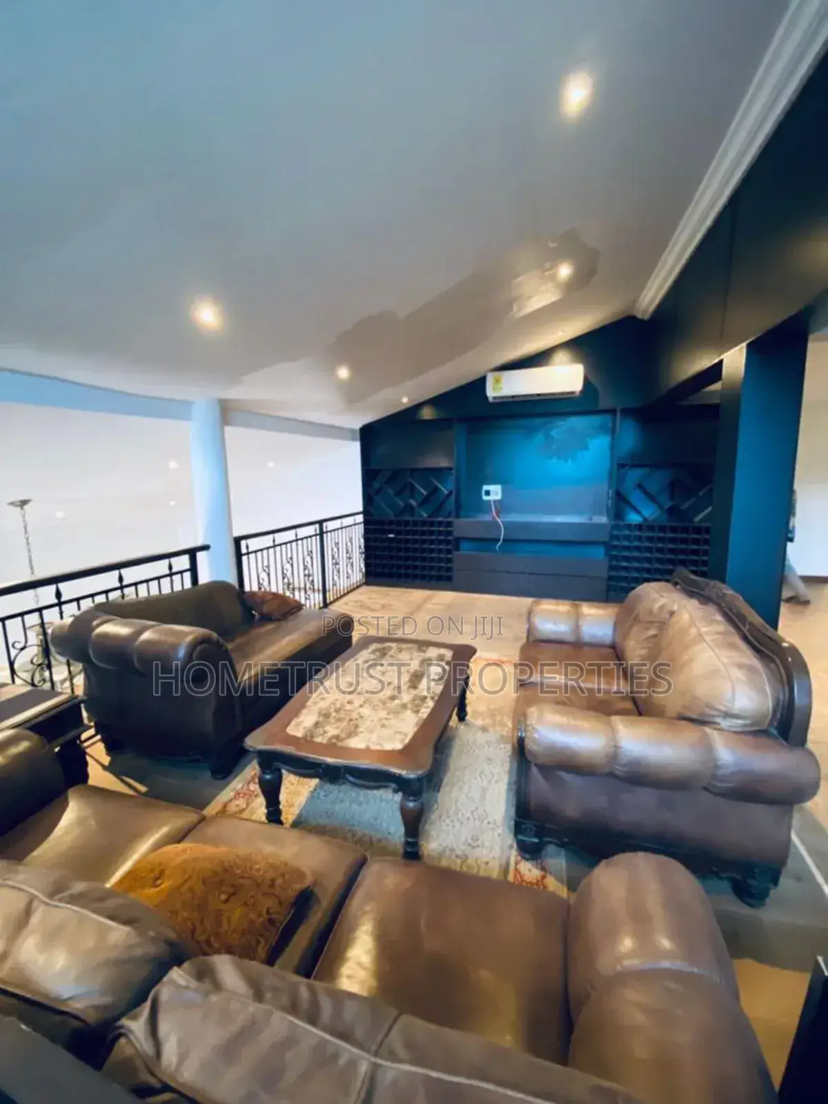 Furnished 7bdrm House in Home Trust, Achimota for sale