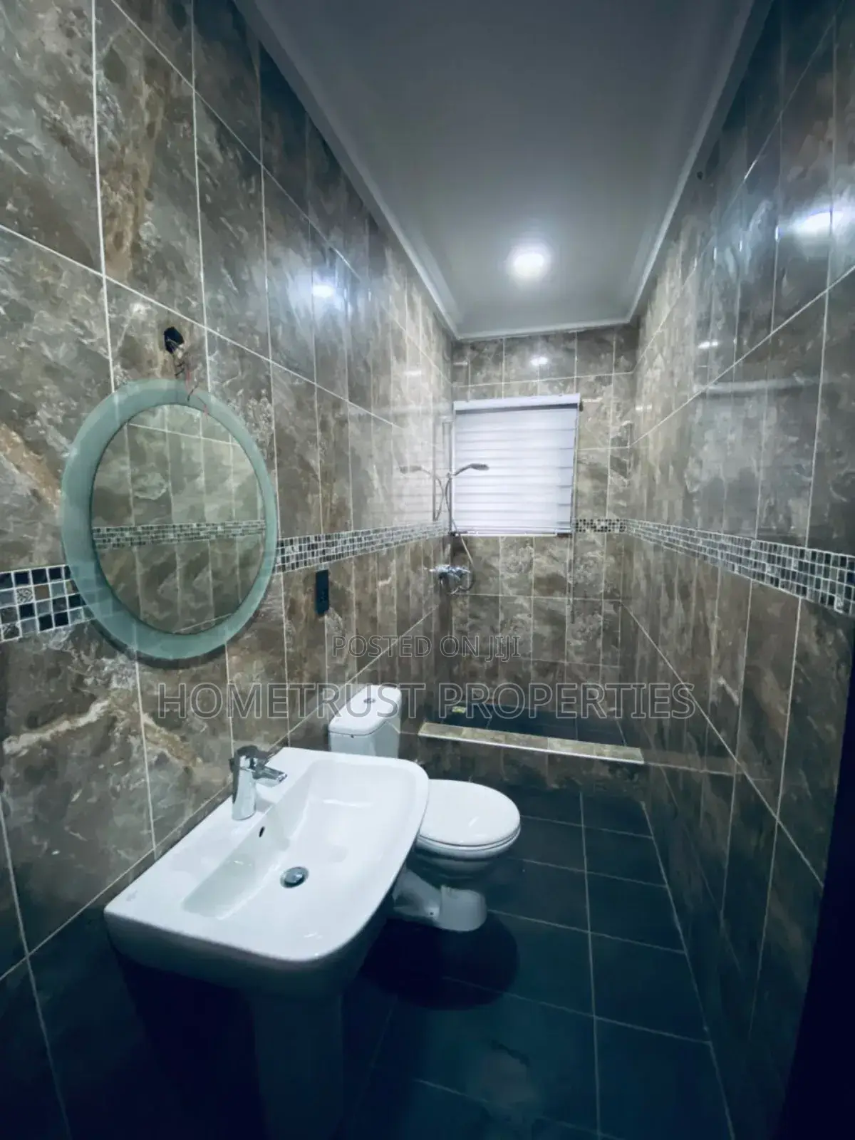 Furnished 7bdrm House in Home Trust, Achimota for sale