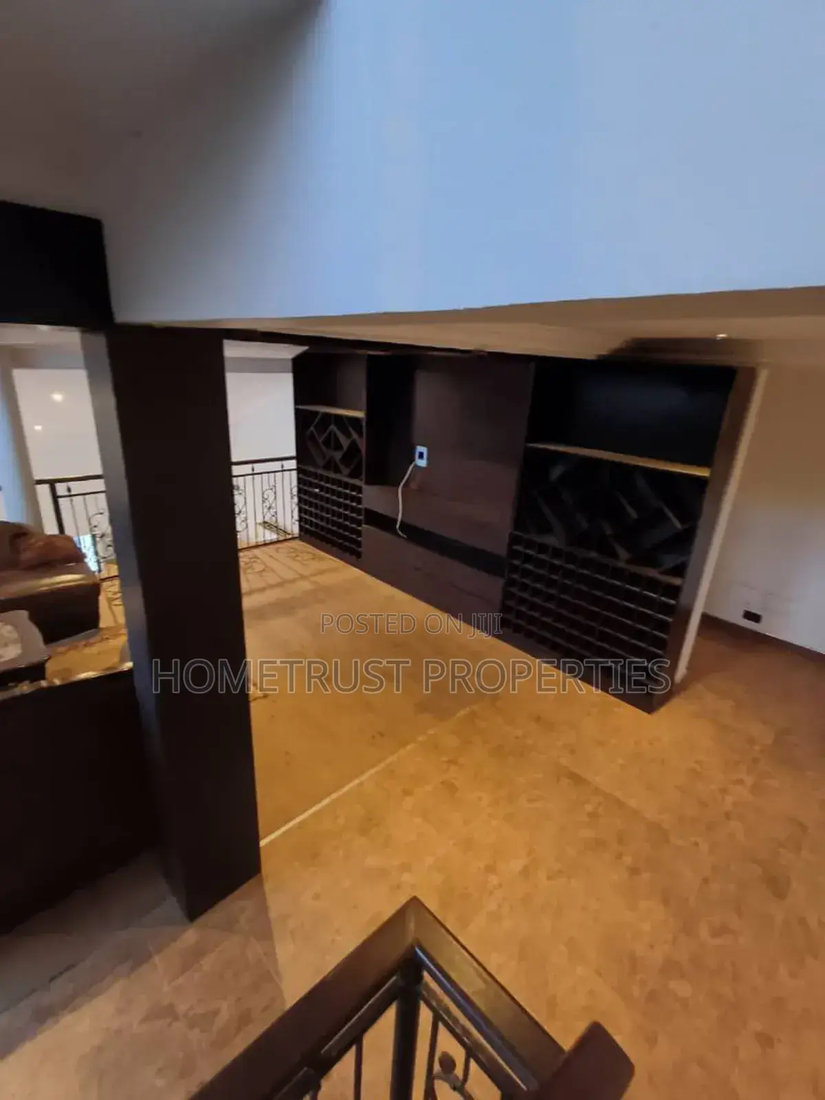 Furnished 7bdrm House in Home Trust, Achimota for sale