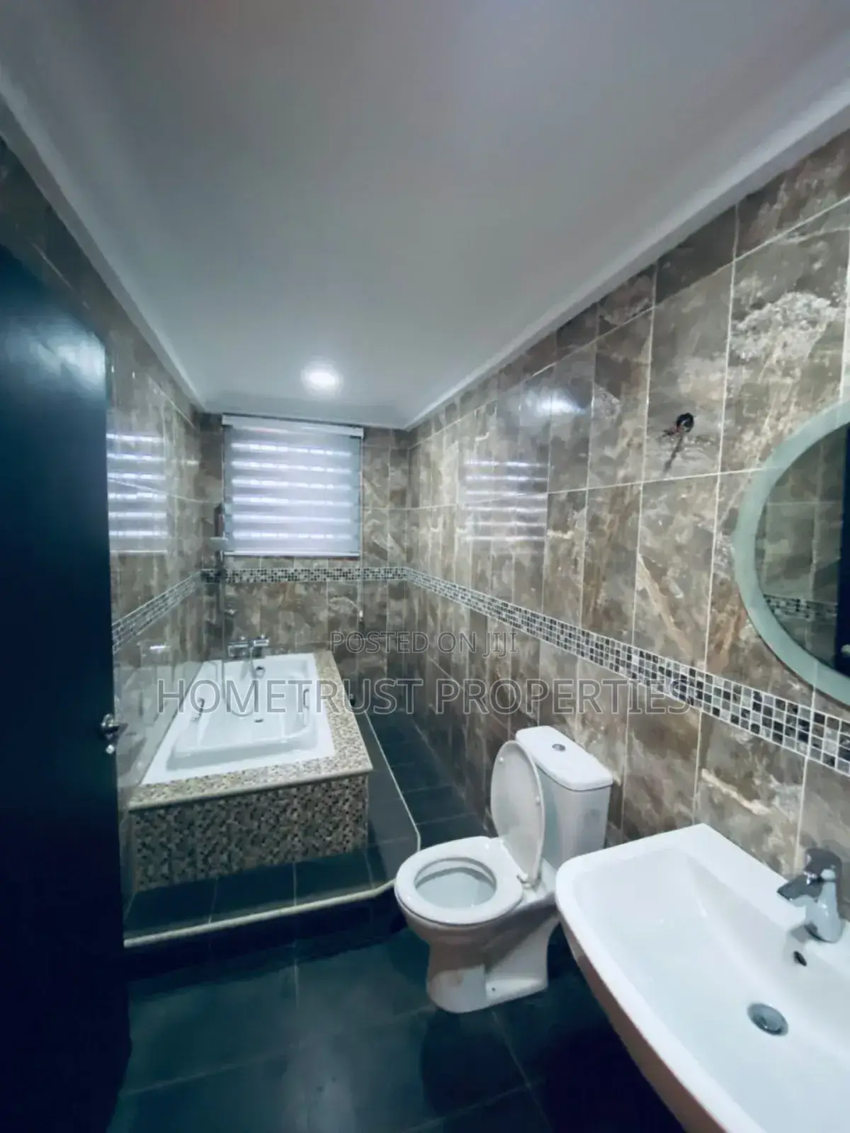 Furnished 7bdrm House in Home Trust, Achimota for sale