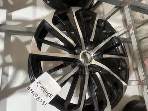 Toyota Camry Rim 18 Available