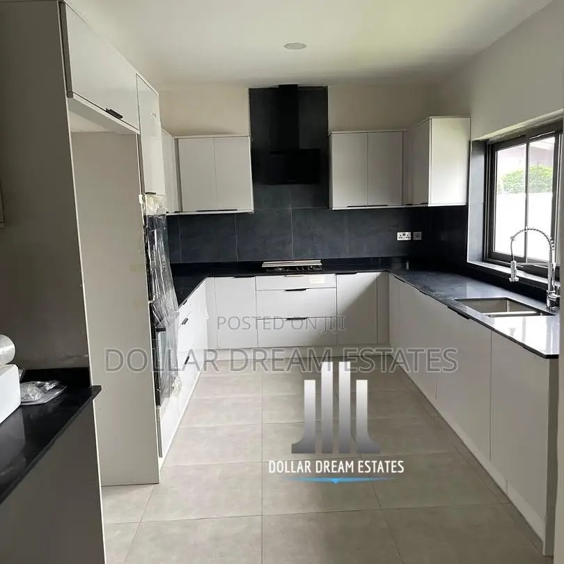 4bdrm House in North Legon for sale