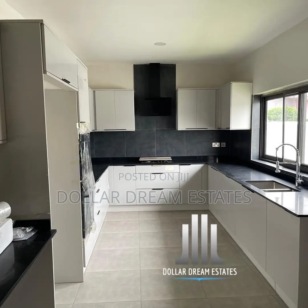 4bdrm House in North Legon for sale