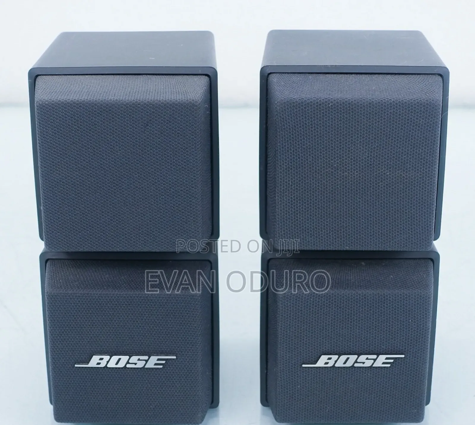 Bose Acoustimass Direct Reflecting Speaker System Sub W/ Dual Cubes.