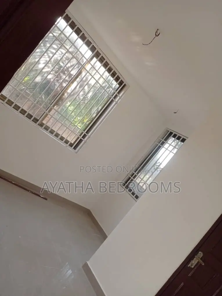 1bdrm Apartment in Modern Properties, New Town for rent