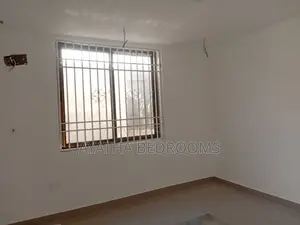 1bdrm Apartment in Modern Properties, New Town for rent