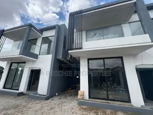 3bdrm Townhouse/Terrace in Ab Richie Properties, Dzorwulu for sale