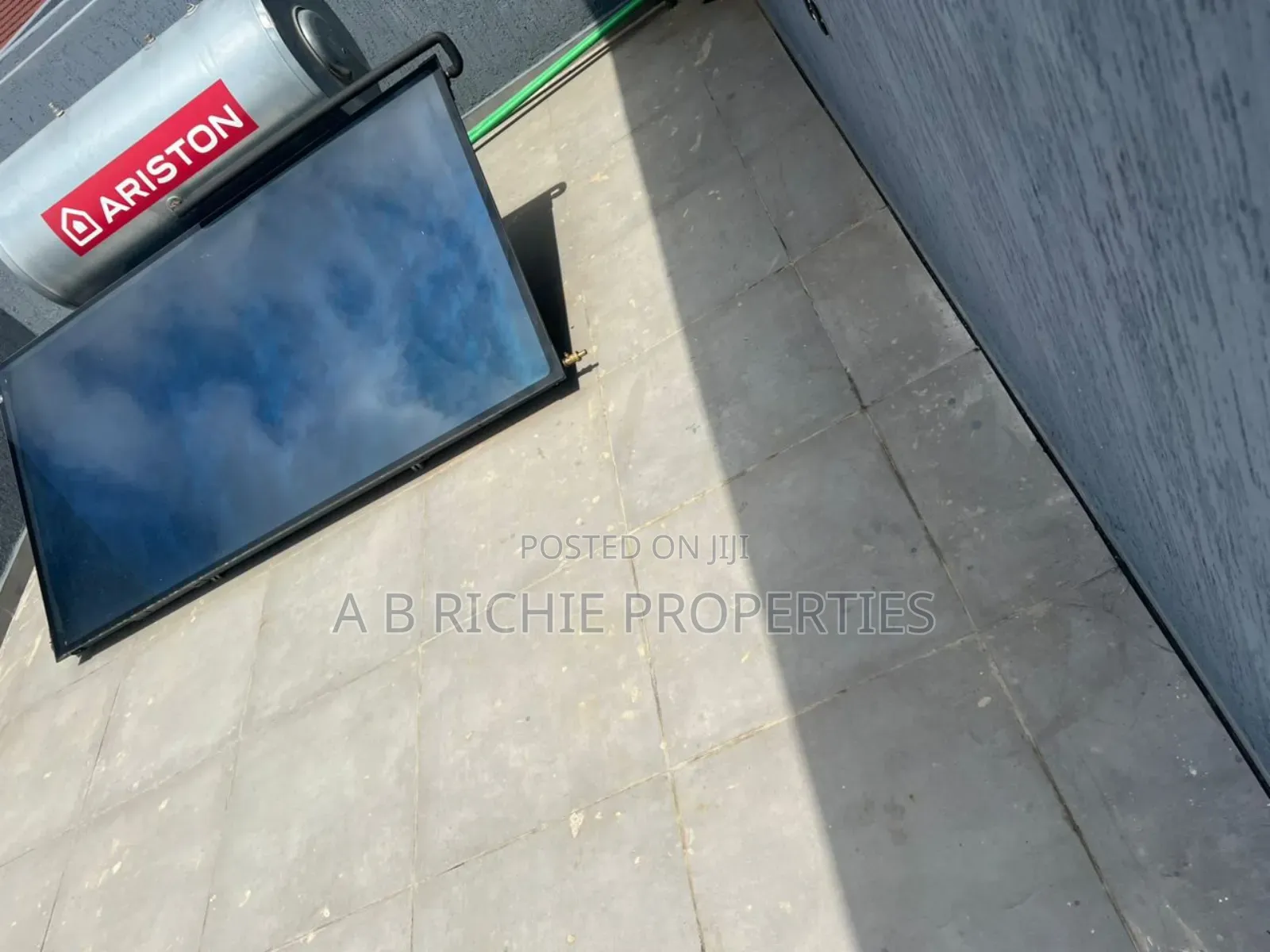 3bdrm Townhouse/Terrace in Ab Richie Properties, Dzorwulu for sale
