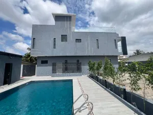 3bdrm Townhouse / Terrace in Ab Richie Properties, Dzorwulu for rent