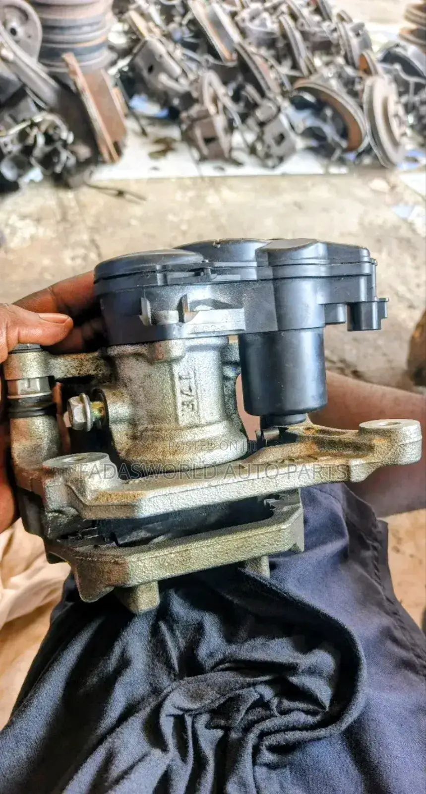 Mitsubishi Outlander 2017 Back Caliper