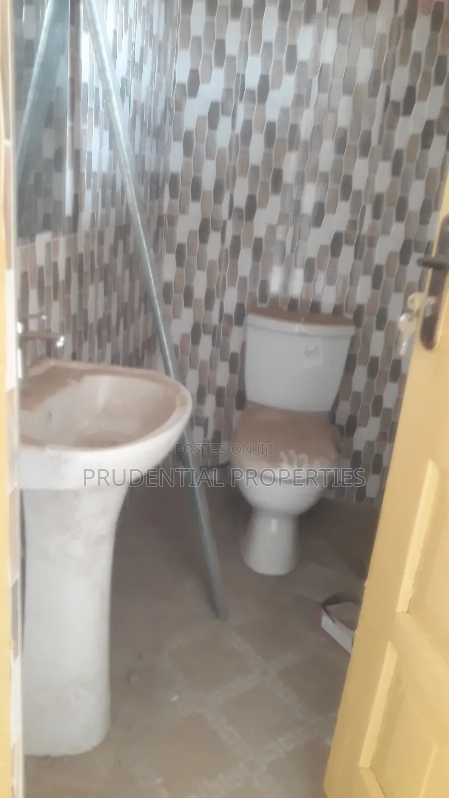 Newly Built Shop for Rent at Anyaa Nic
