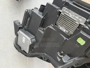 Range Rover Headlight