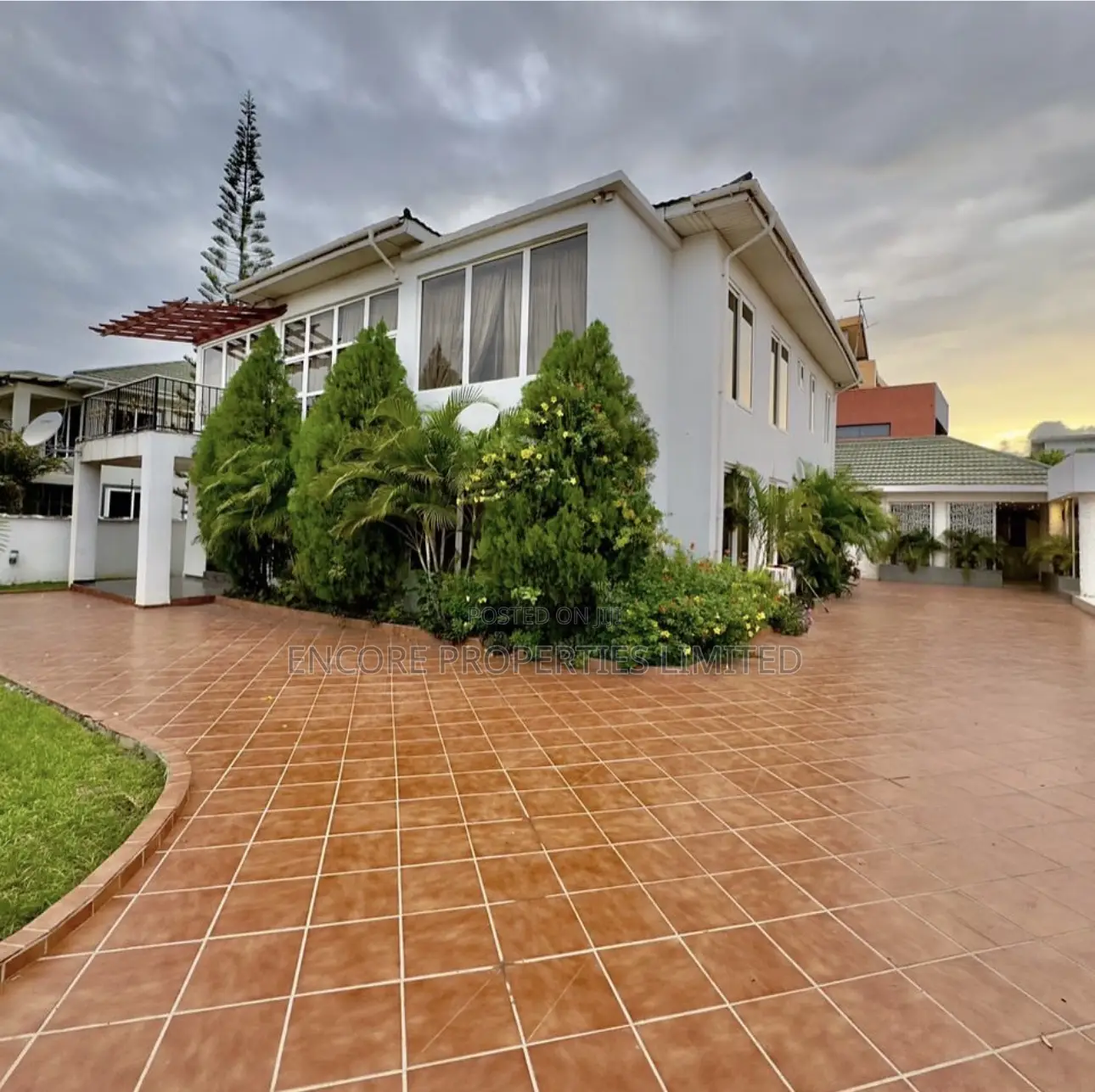 Furnished 6bdrm Mansion in Encore Properties, US Embassy Area for sale