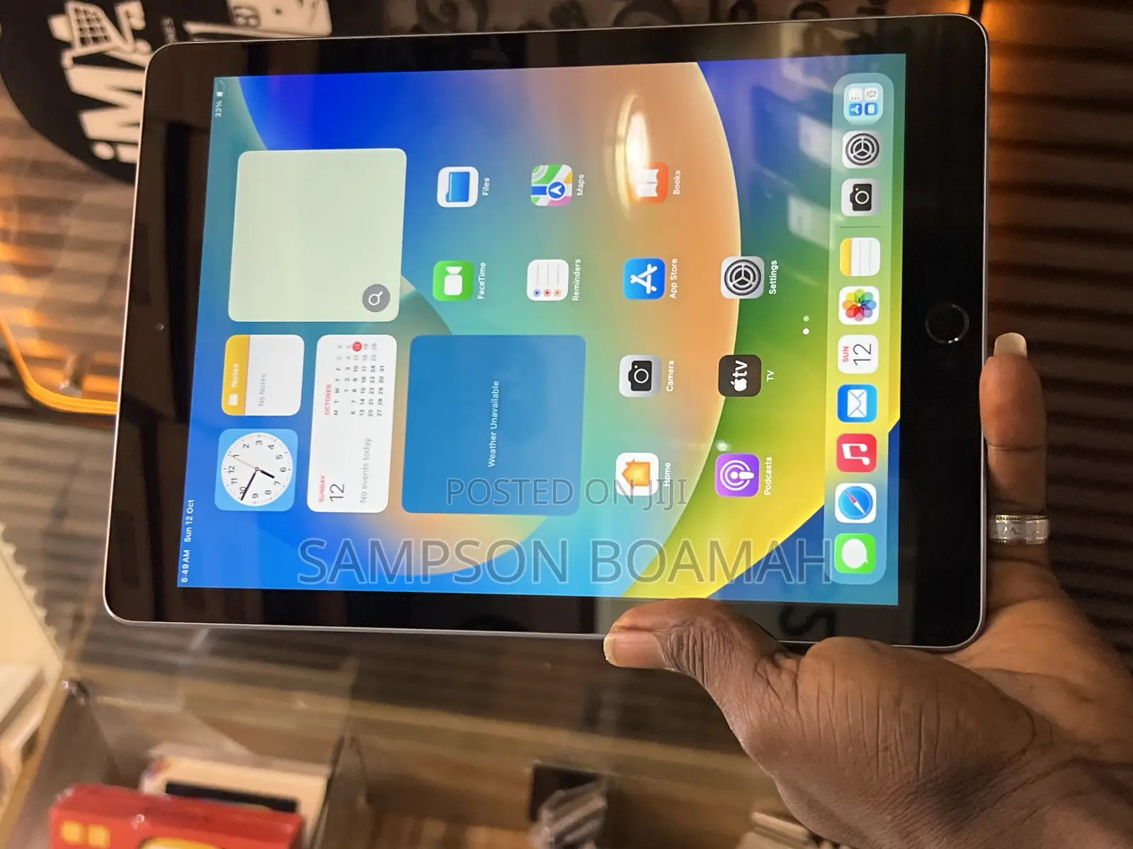 New Apple iPad 9.7 32 GB Silver