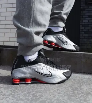 Nike Air Shox R4 Black Metallic Silver