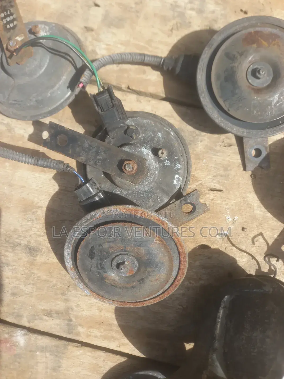 Car Horns Available