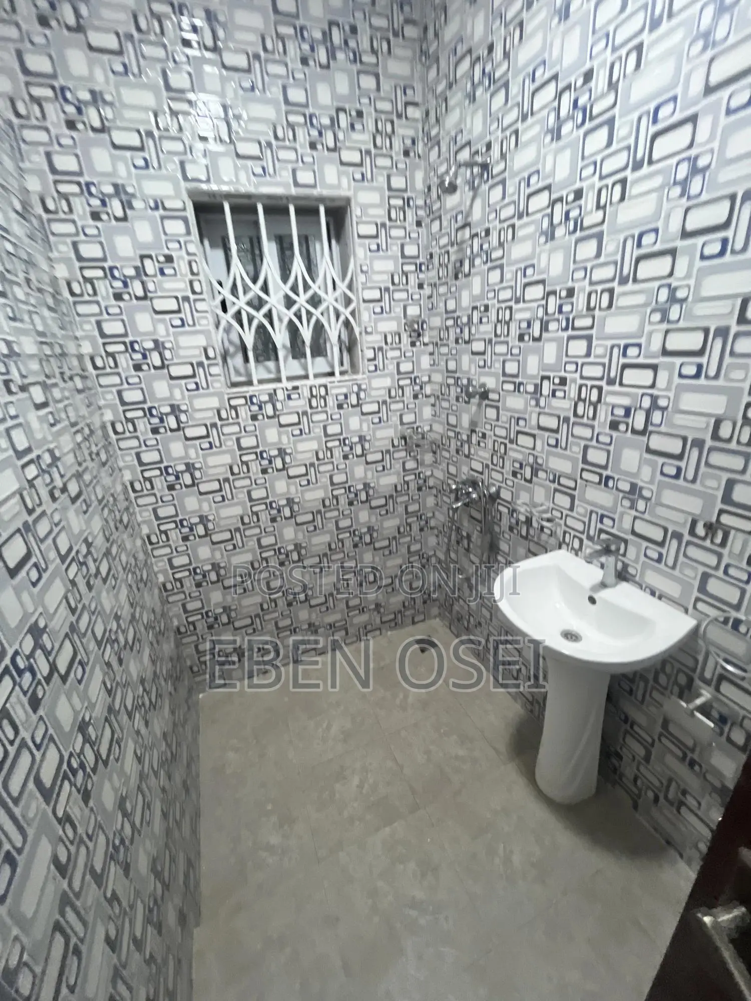 2bdrm Apartment in Dansoman for rent