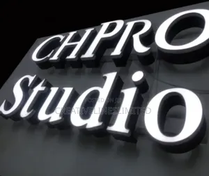 Studio Signages