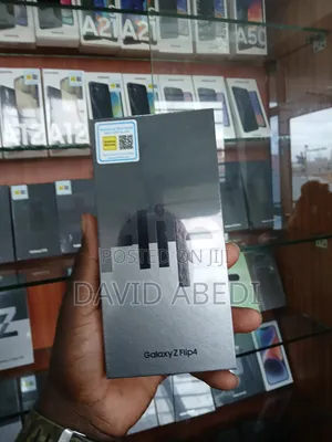 New Samsung Galaxy Z Flip4 512 GB Black