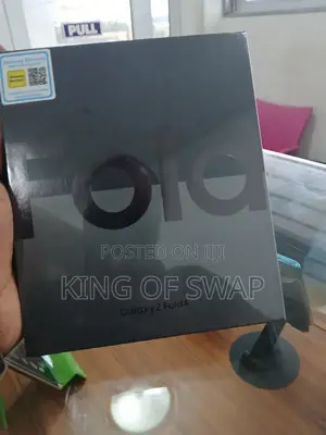 New Samsung Galaxy Z Fold4 256 GB Black