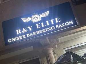 Barbering Salon Signage