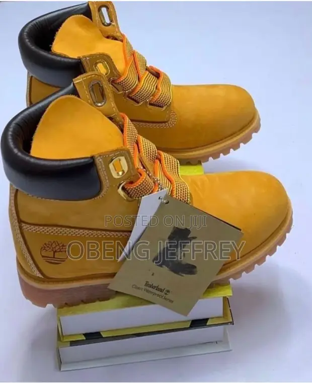Original Timberland Boot Big Lace in Colours in Accra Metropolitan