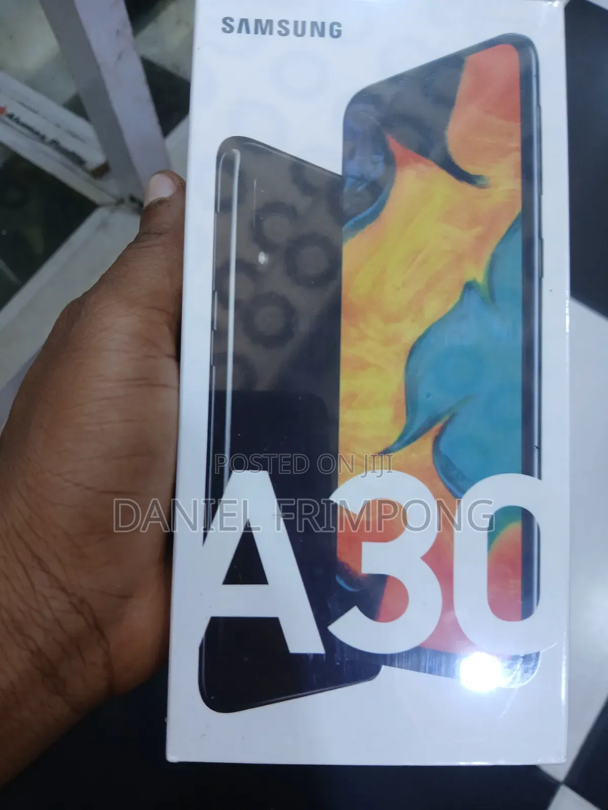 New Samsung Galaxy A30 32 GB Black