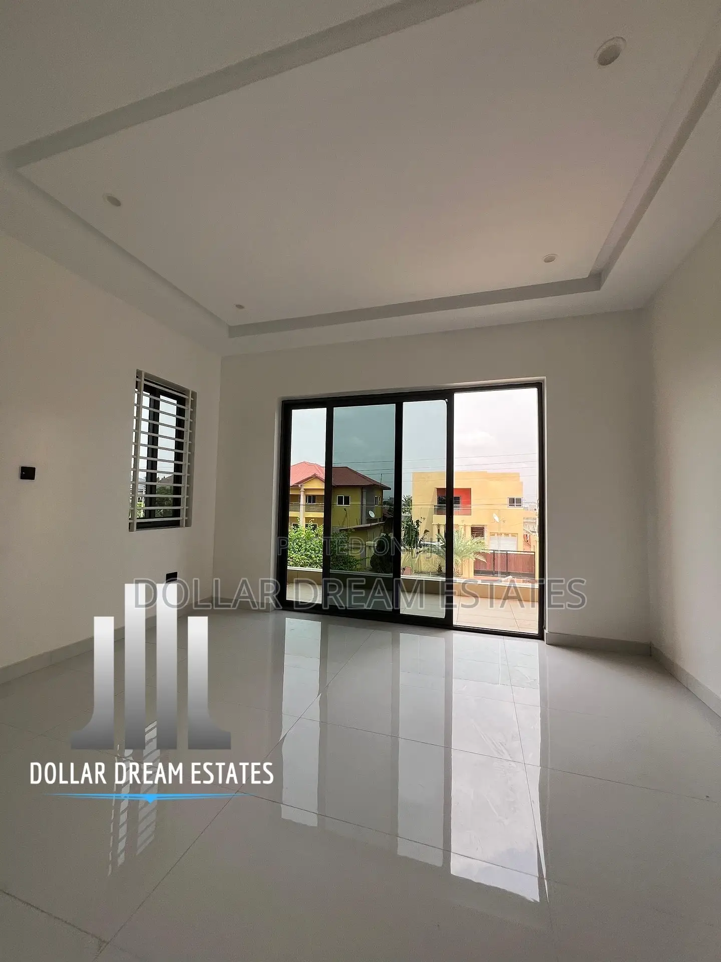 5bdrm House in East Legon for sale