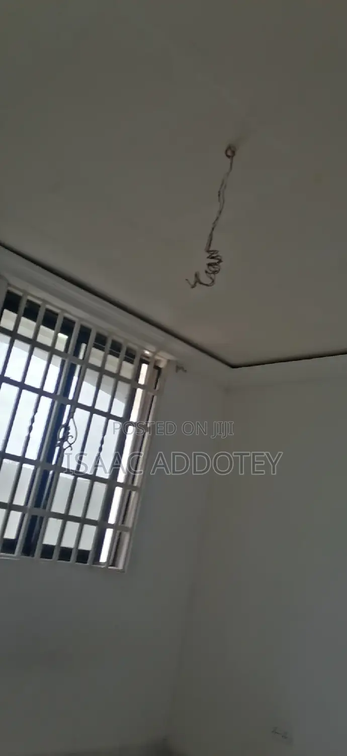 2bdrm Apartment in Lashibi Transforma, Spintex for rent