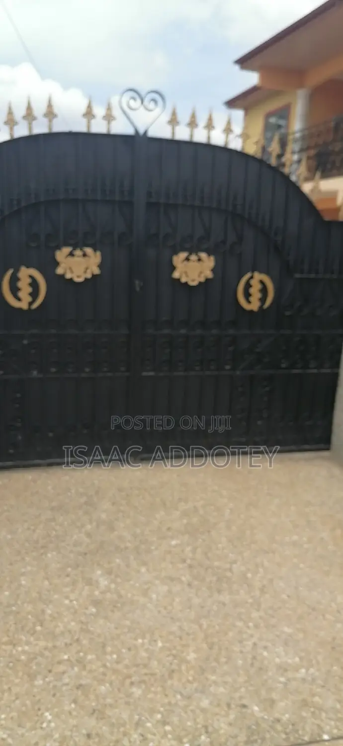 2bdrm Apartment in Lashibi Transforma, Spintex for rent