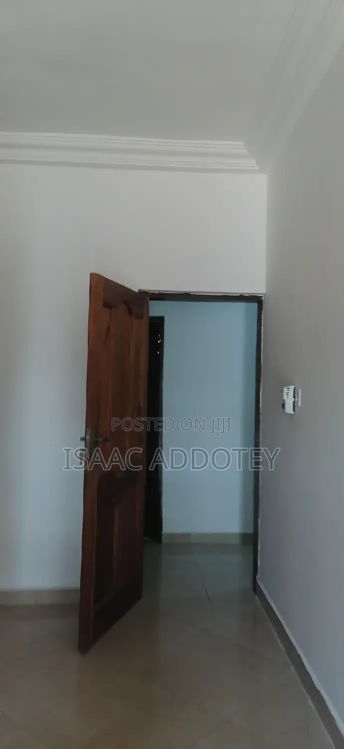 2bdrm Apartment in Lashibi Transforma, Spintex for rent