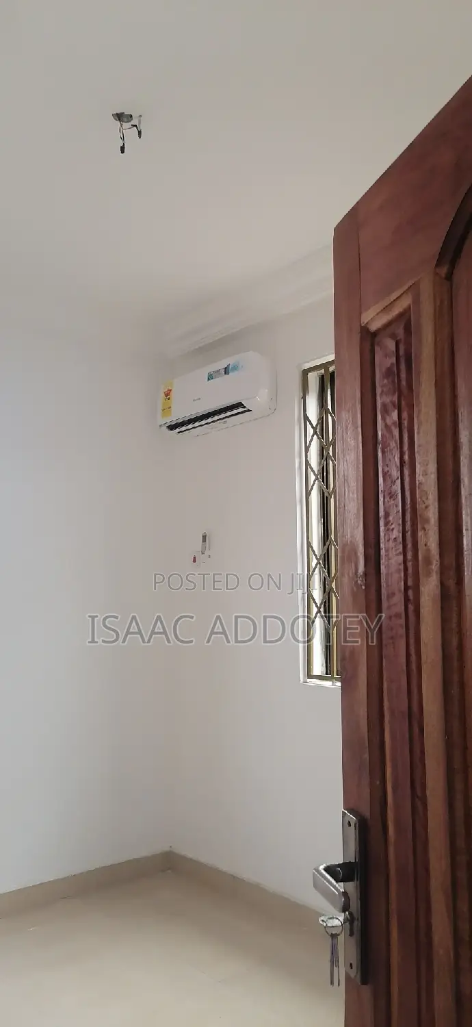 2bdrm Apartment in Lashibi Transforma, Spintex for rent