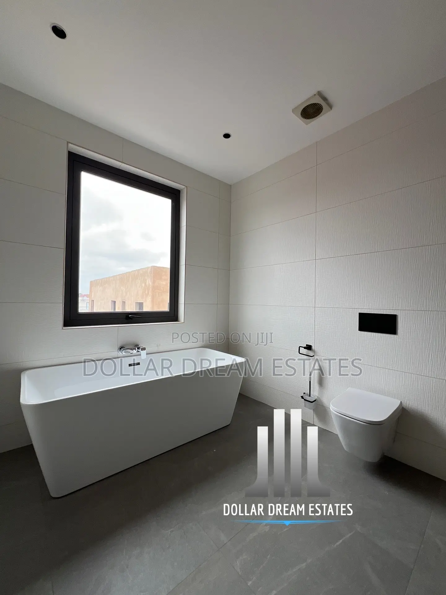 5bdrm House in Adjiriganor for sale