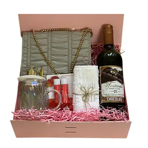 Treat Her to a Stylish Gift Box to Make Her Birthday Memorable