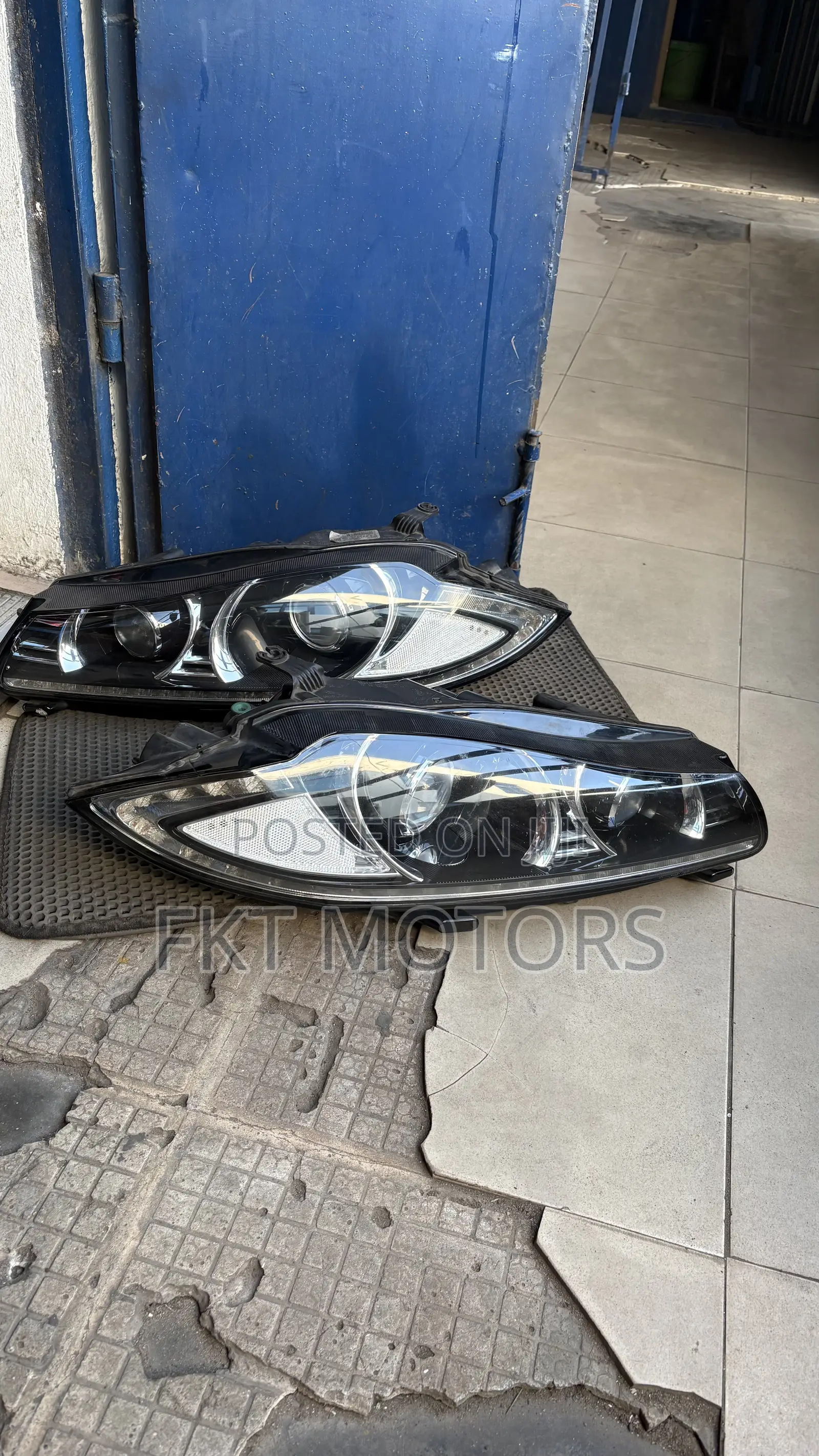 Jaguar Xf Headlight 2010,2011,2012,2013,2014,2015,2016,2017,2018,2019