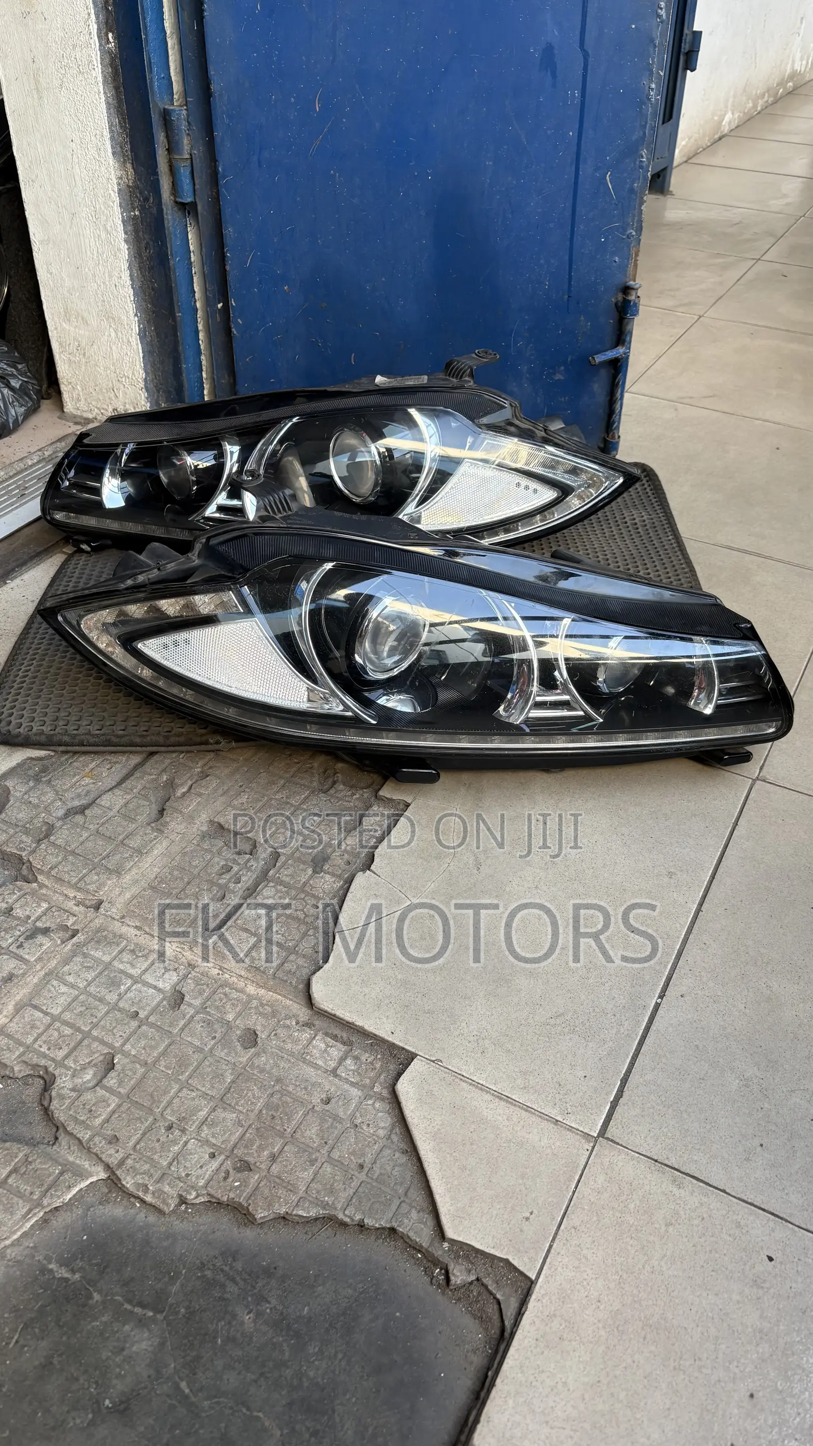 Jaguar Xf Headlight 2010,2011,2012,2013,2014,2015,2016,2017,2018,2019