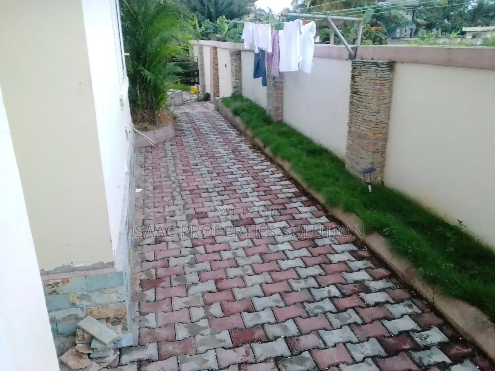 2bdrm Apartment in Isaac Properties, Takoradi for rent