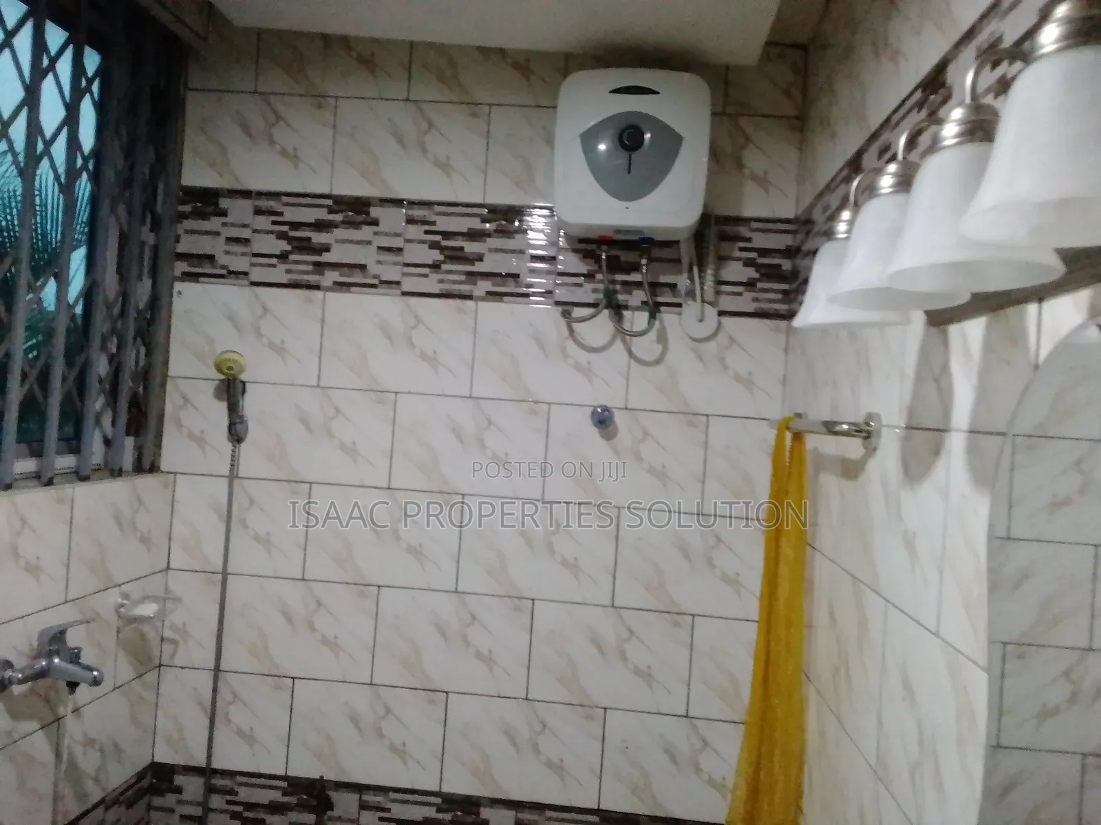 2bdrm Apartment in Isaac Properties, Takoradi for rent