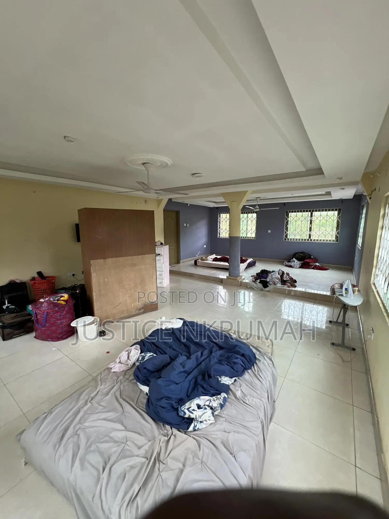 5bdrm Apartment in Mr Justice Estate, Old Barrier for rent