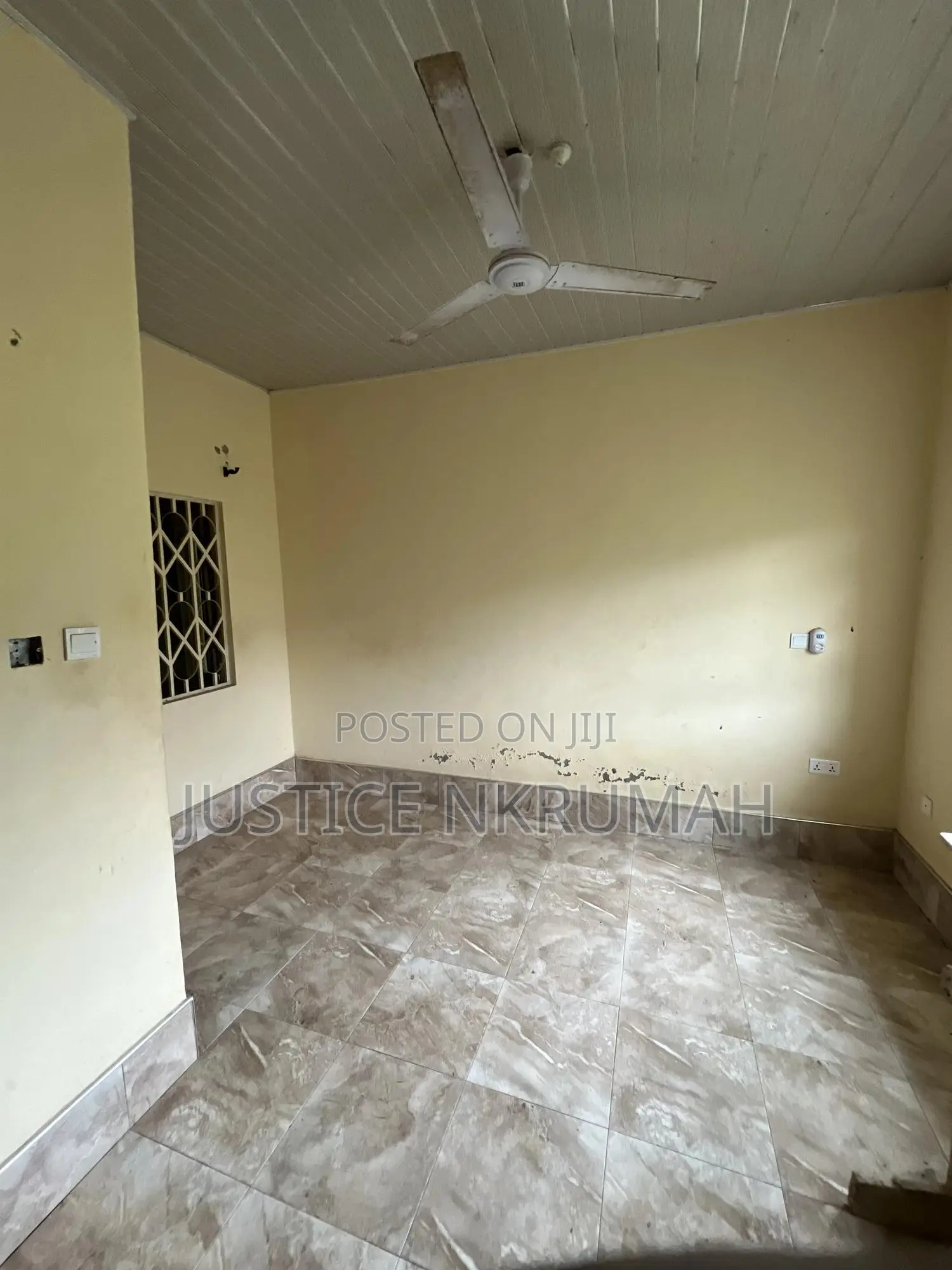 5bdrm Apartment in Mr Justice Estate, Old Barrier for rent